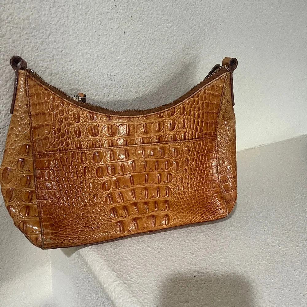 - Brahmin Toasted Almond‎ Vintage Alligator Handbag . No strap! NO HANDLE.